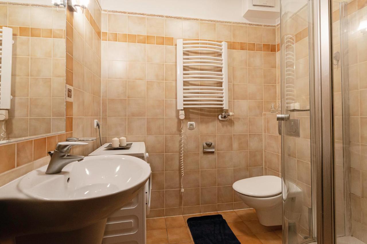 Negroni Apartments Stare Miasto Krakkó Kültér fotó
